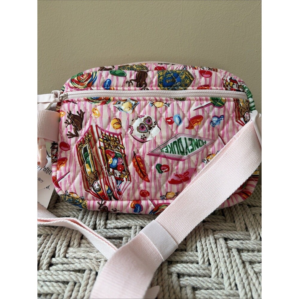 Vera Bradley Harry Potter Honeydukes Pink Candy Belt Bag Fanny Pack Travel Purse - Picture 2 of 4
